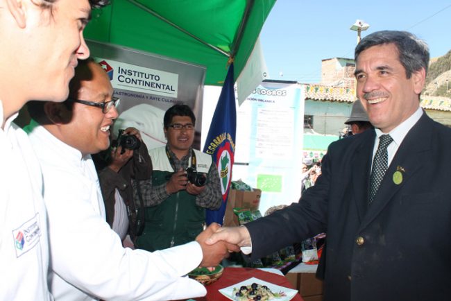 ministro_cultura_instituto_continental2