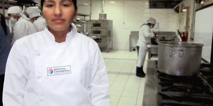egresada_gastronomia_japon