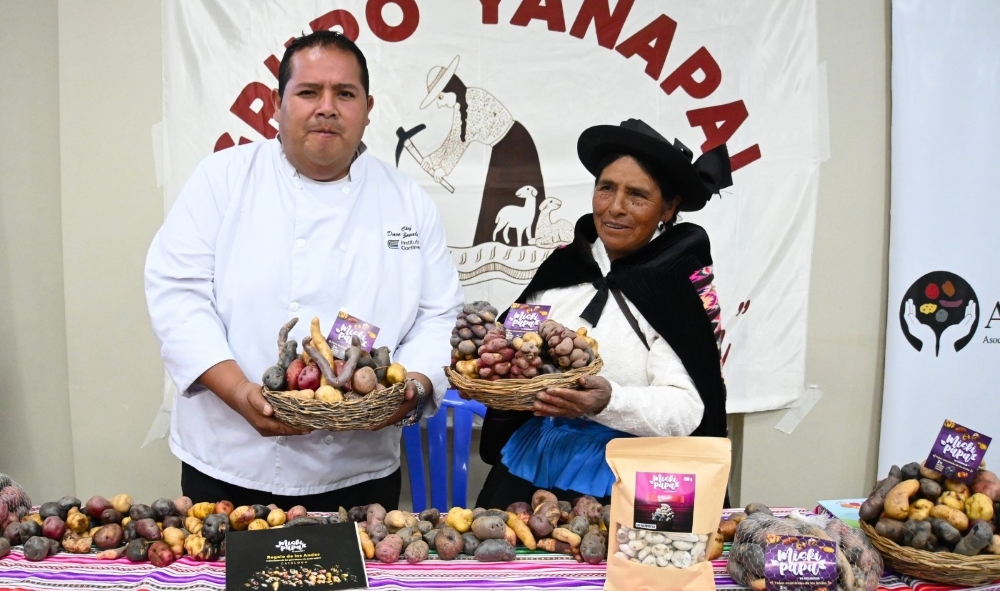 yanapai_papa_peru